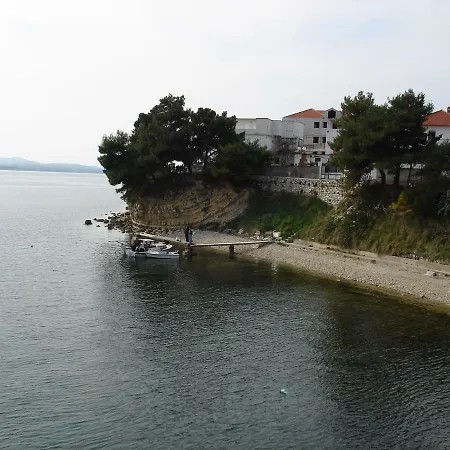 Sea View Antonio Apartment *